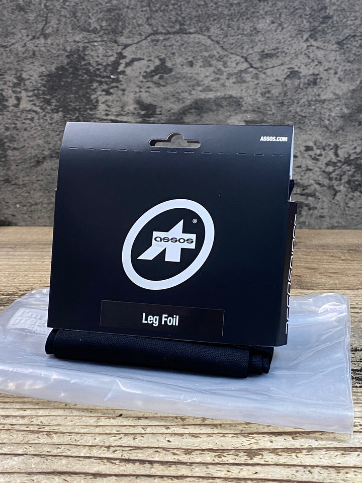 JW803 アソス assos LEG Foil レッグカバー 黒 0