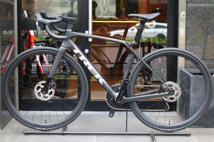 トレック TREK マドン MADONE SL6 GEN8 2025モデル Mサイズ シマノ 105 R7170 Di2 12S カーボン ロードバイク 【東京南麻布店】