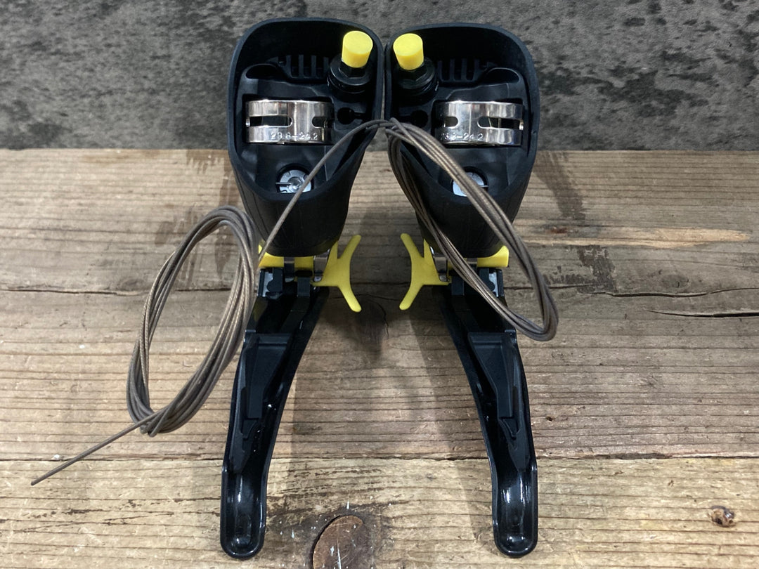KN078 シマノ SHIMANO アルテグラ ULTEGRA ST-R8020 STIレバー 2x11S 油圧 ※未走行品