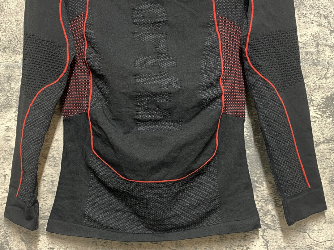 KR442 スポーツフル sportful Essentials 長袖 ベースレイヤー 黒 XL-XXL