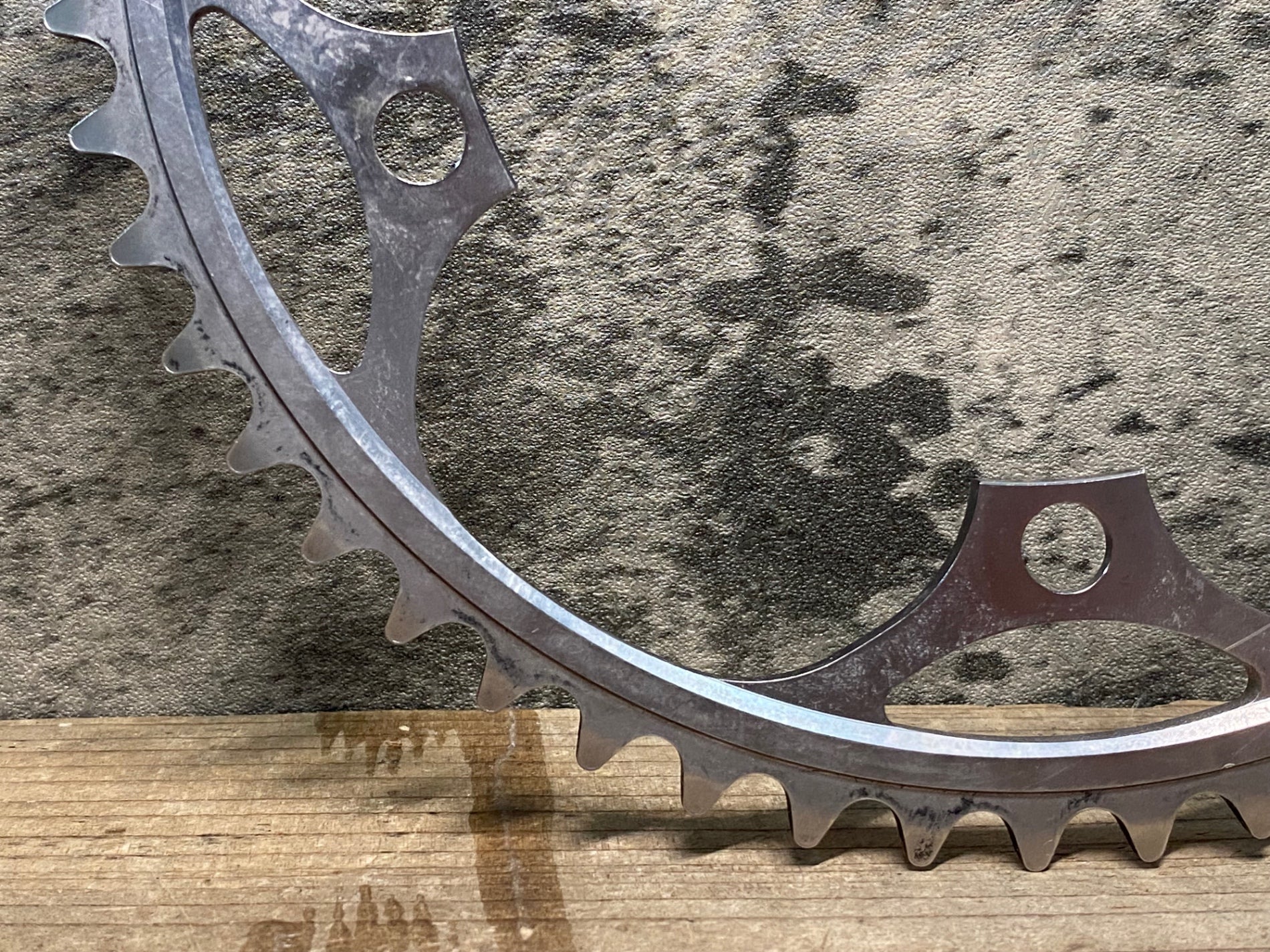 JJ372 シマノ SHIMANO デュラエース DURA-ACE NJS チェーンリング 52T
