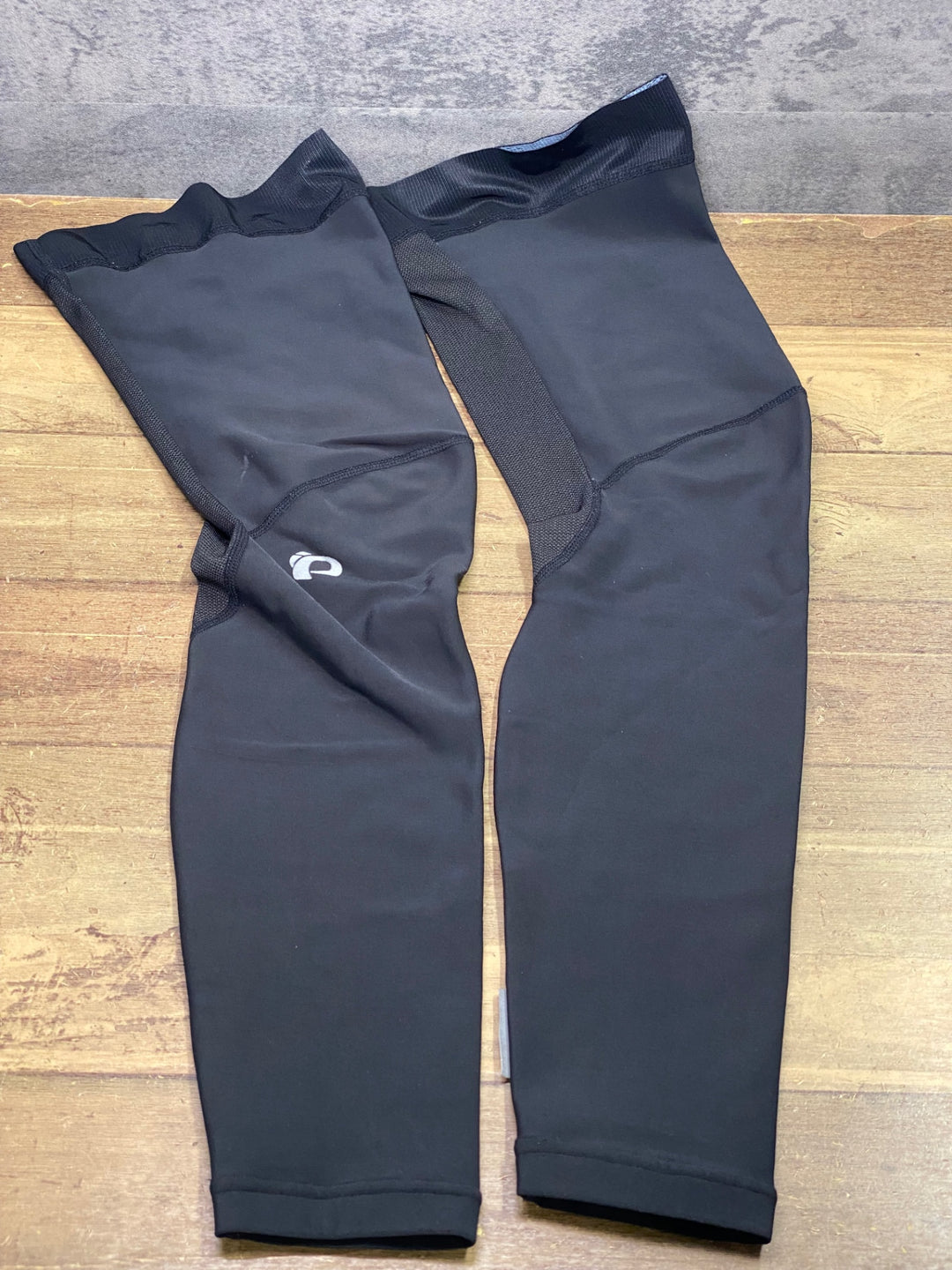JM950 パールイズミ PEARL iZUMi レッグカバー 黒 M