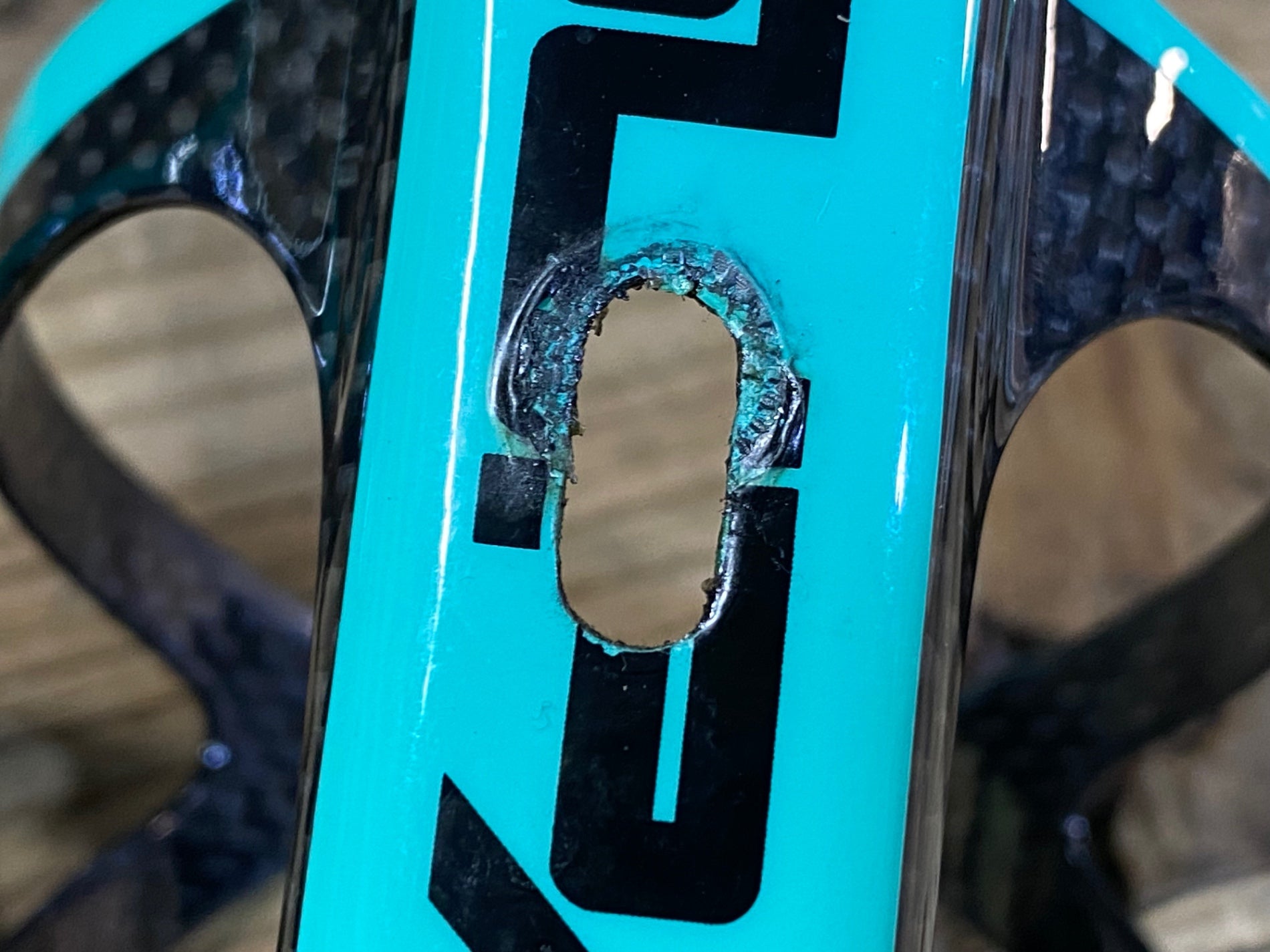JO674 スパカズ SUPACAZ FLY CAGE CARBON カーボン ボトルケージ