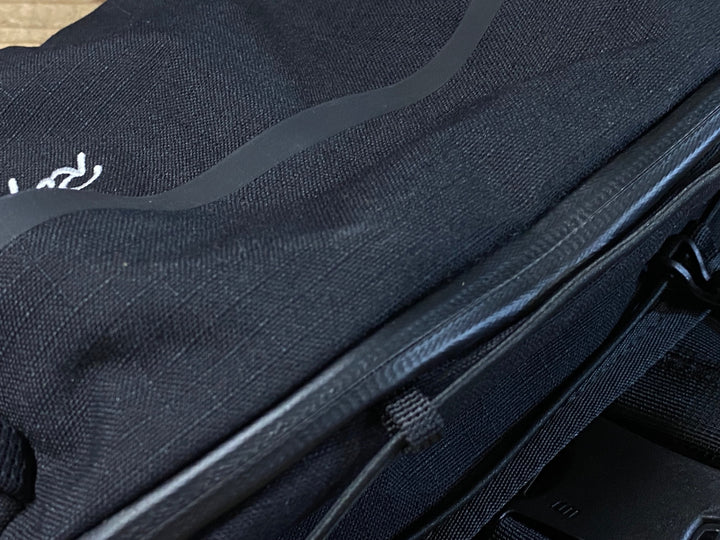 KD631 ラファ Rapha TRAL HIP PACK ウエストバッグ 黒