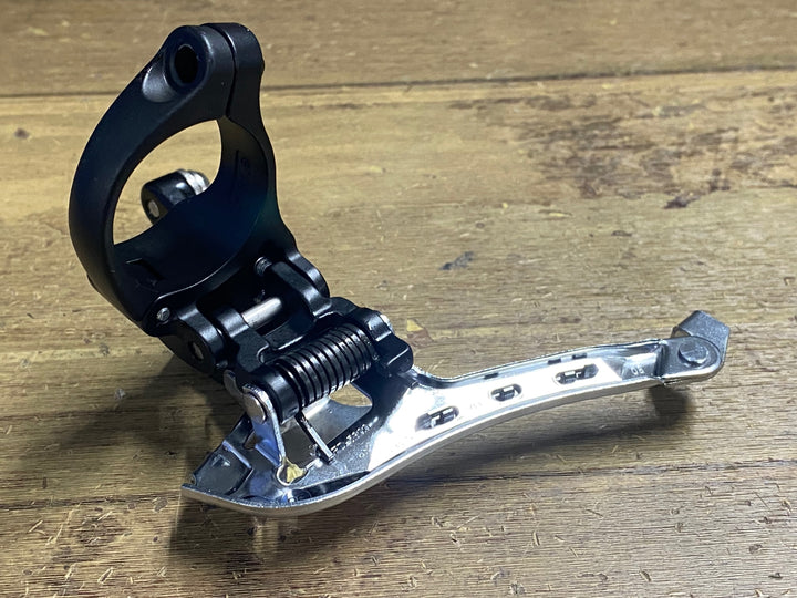KG592 シマノ SHIMANO 105 FD-5800 フロントディレイラー バンド式 Φ31.8 2S