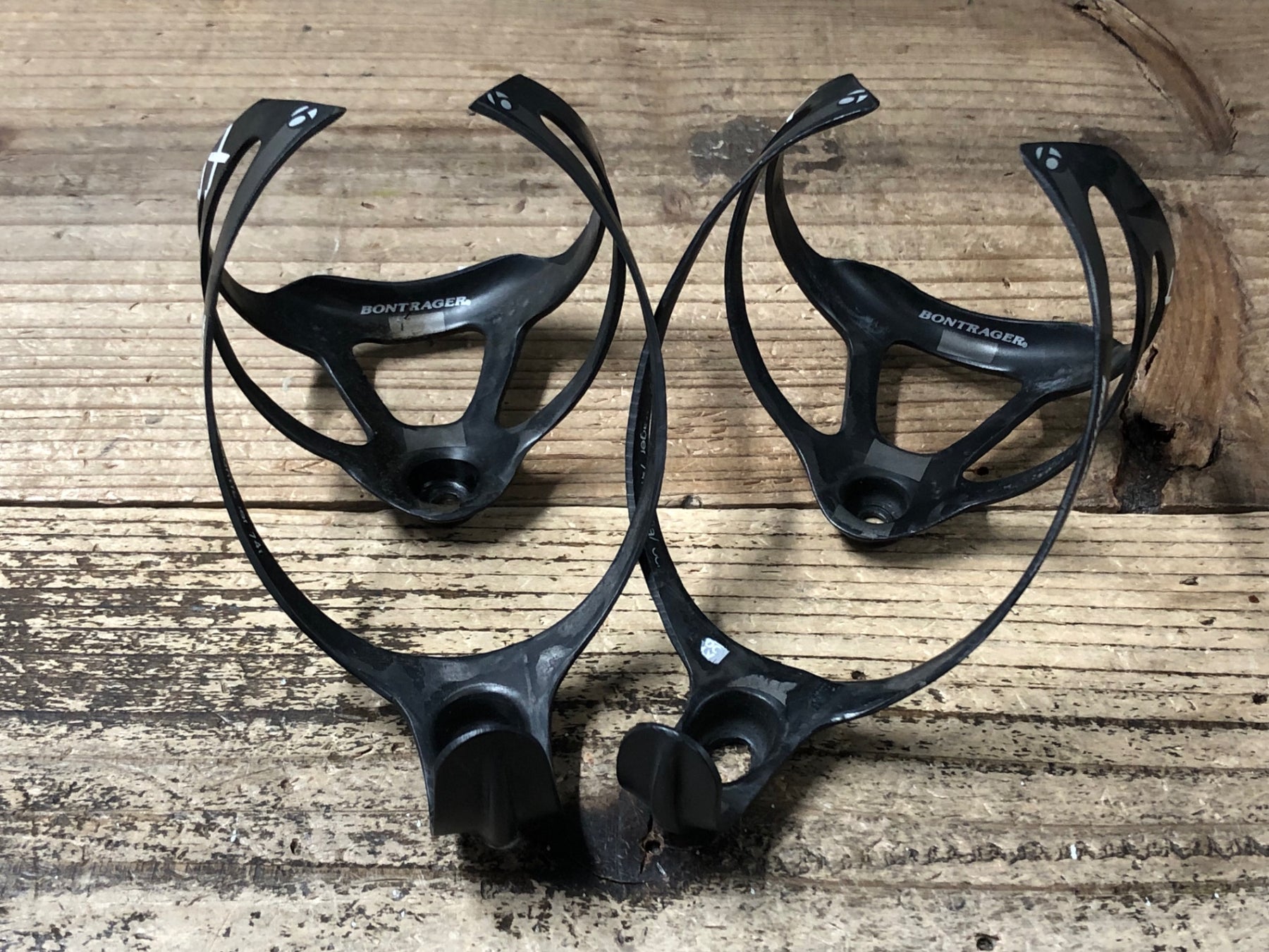 ボントレガー XXX ウォーター ボトル ケージ　2個セット　bontrager 軽さは武器だ！Bontrager カーボンボトルケージシリーズ | 兵庫西宮