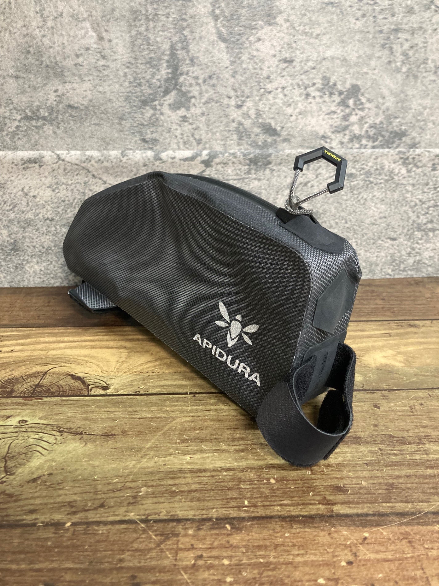 JW354 アピデュラ APIDURA DRY EXPEDITION TOP TUBE PACK トップ