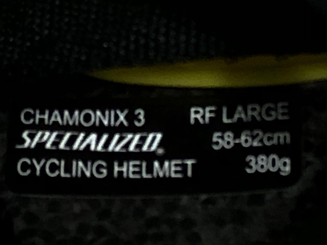 JY380 スペシャライズド SPECIALIZED CHAMONIX 3 ヘルメット 58-62cmサイズ 黒