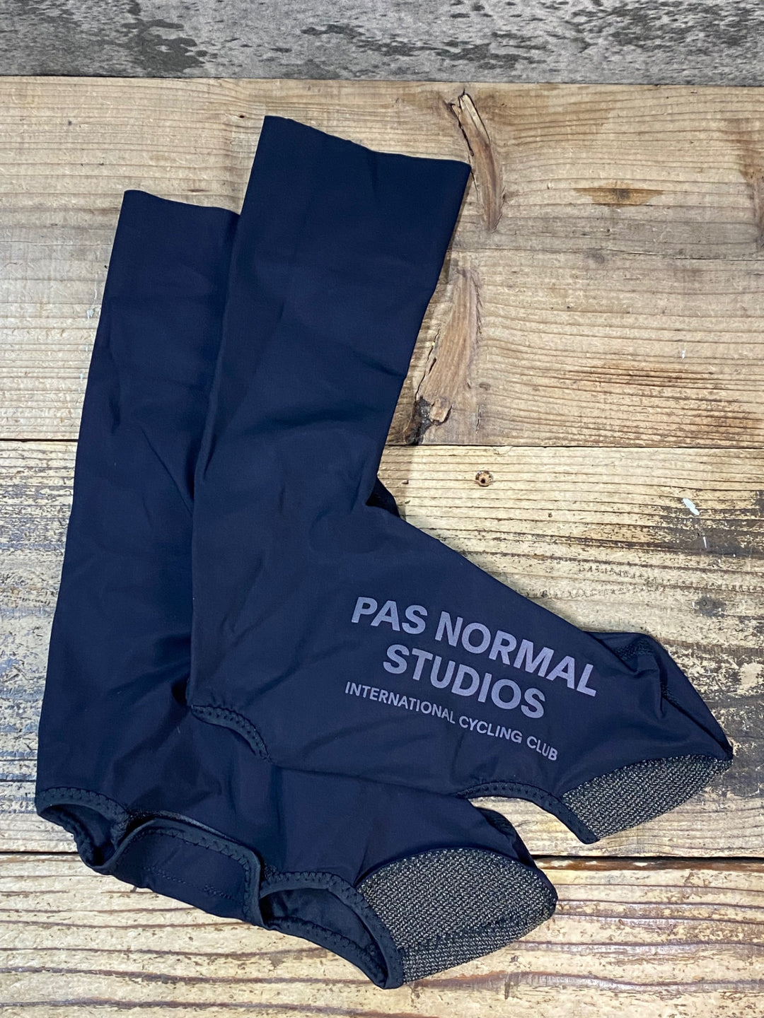 JY671 パスノーマルスタジオ PAS NORMAL STUDIOS シューズカバー 黒 M