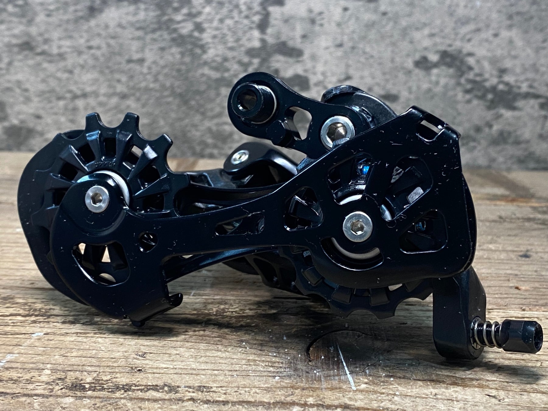 JJ304 カンパニョーロ CAMPAGNOLO コーラス CHORUS RD23-CH12 リア