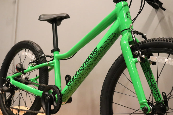 未使用 キャノンデール CANNONDALE キッズ クイック Kids Quick 20 2022モデル マイクロシフト 7S アルミ キッズバイク 20インチ 【仙台店】