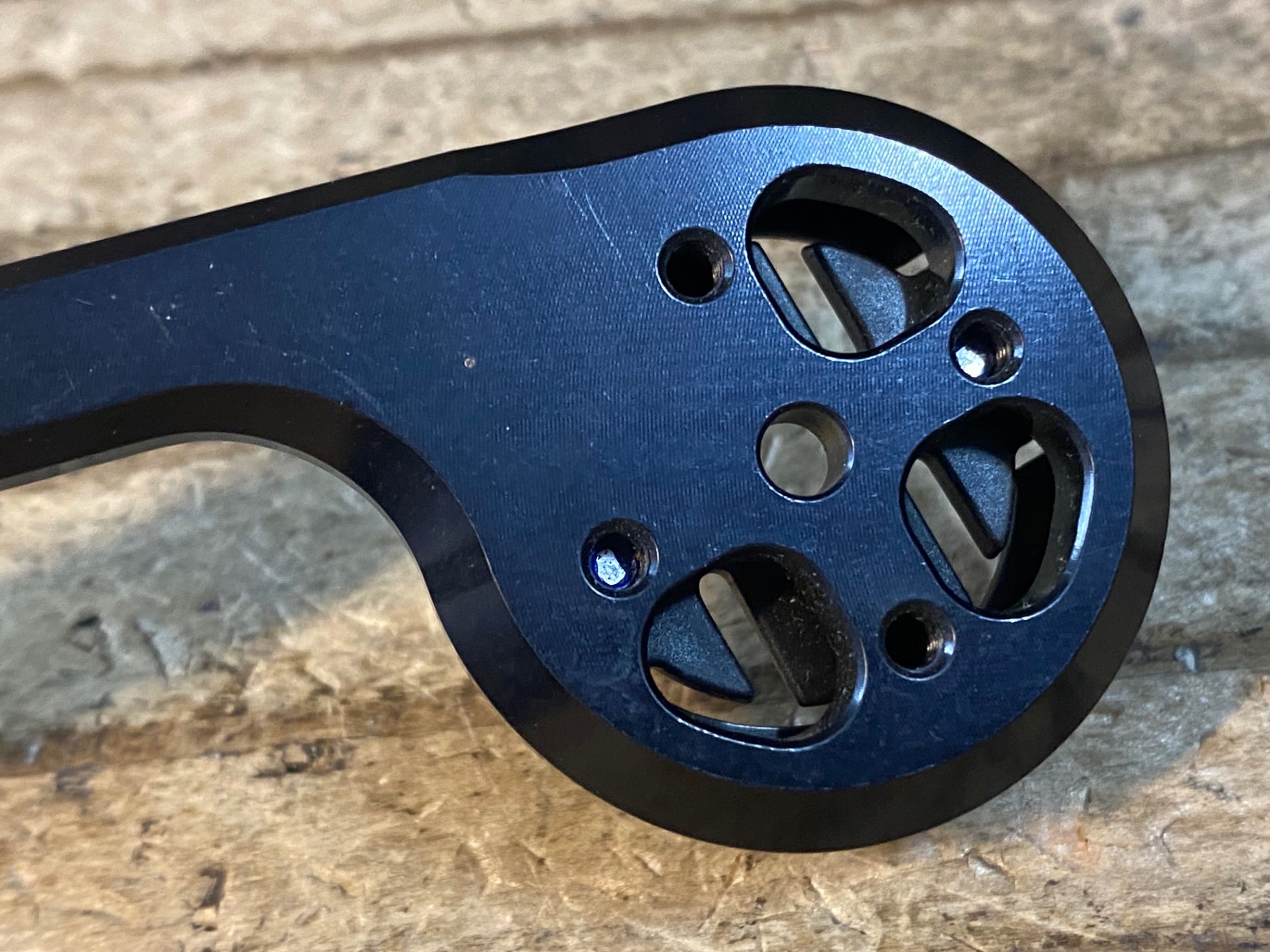SHIMANO PRO VIBE K-EDGE サイコンマウント JX177 シマノ SHIMANO PRO VIBE K-EDGE サイコンマウント Φ31.8 – BICI