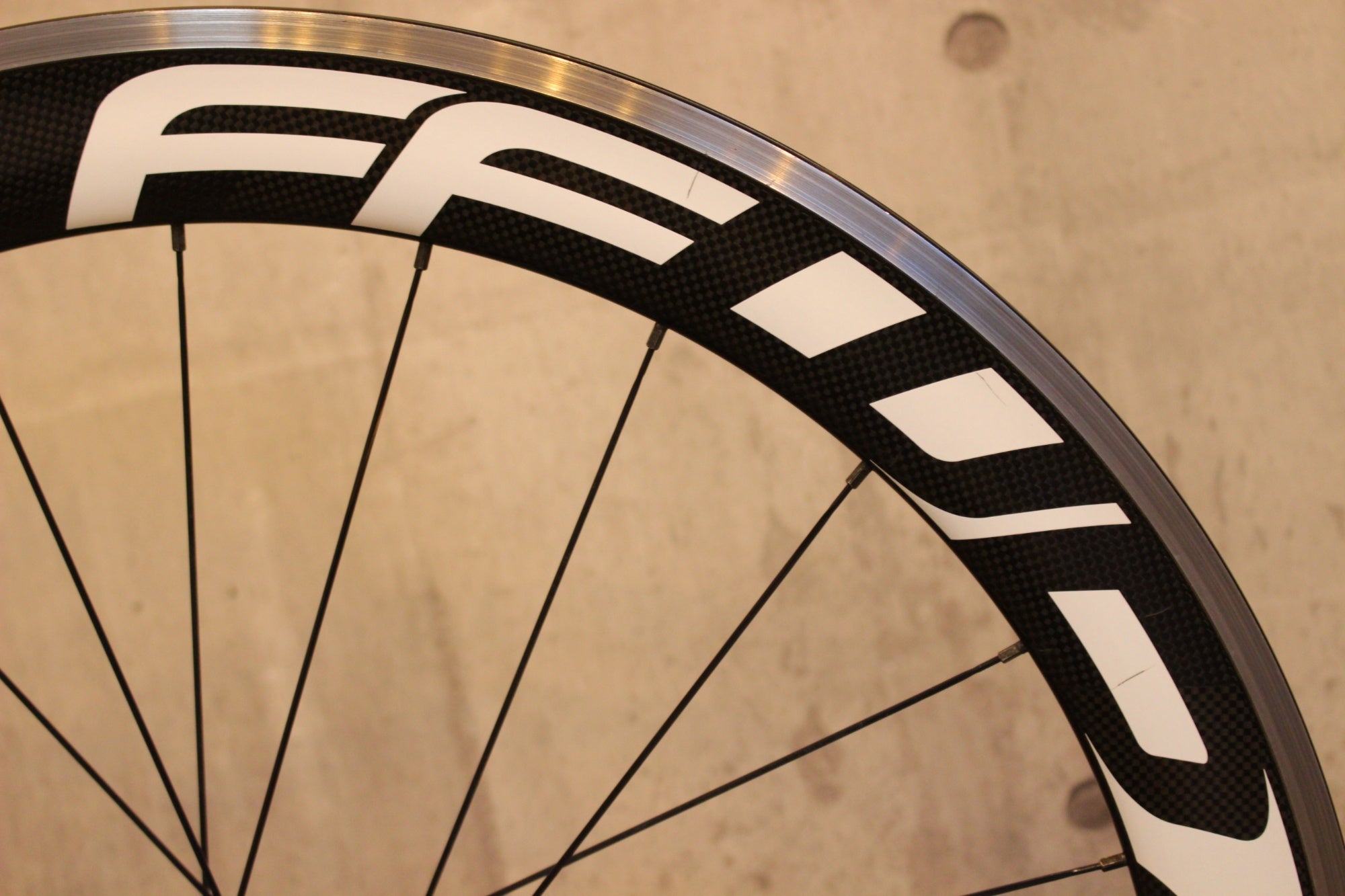 ファストフォワード FFWD F6R アルミ/カーボン クリンチャーホイール