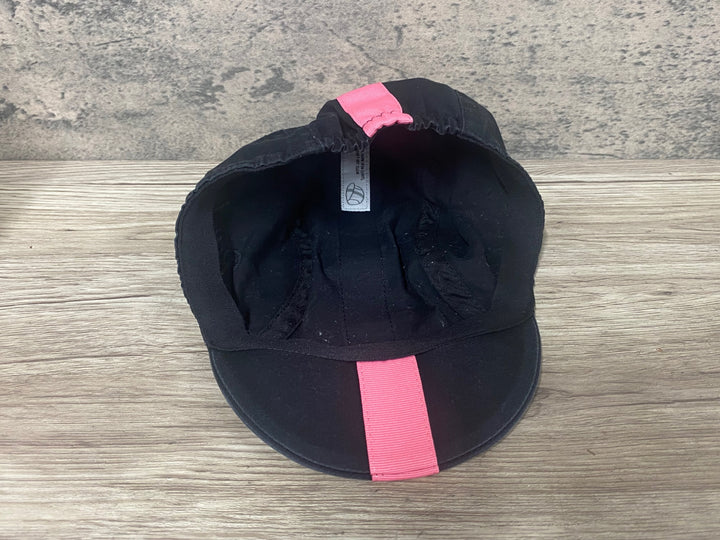 JS657 ラファ RAPHA CAP サイクルキャップ 黒 ピンク M
