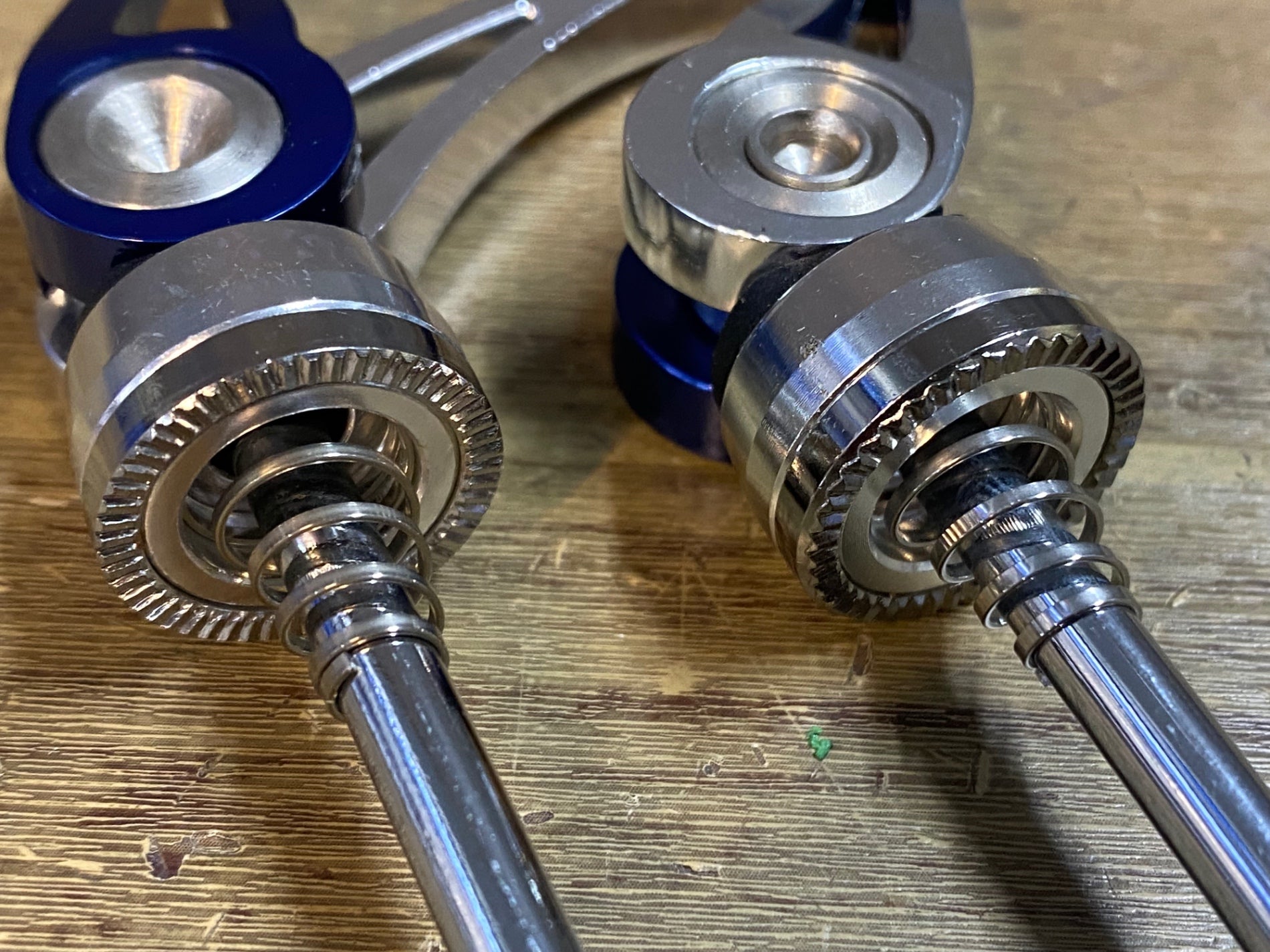 JR816 クランクブラザーズ crankbrothers splkit QR skewer pair blue