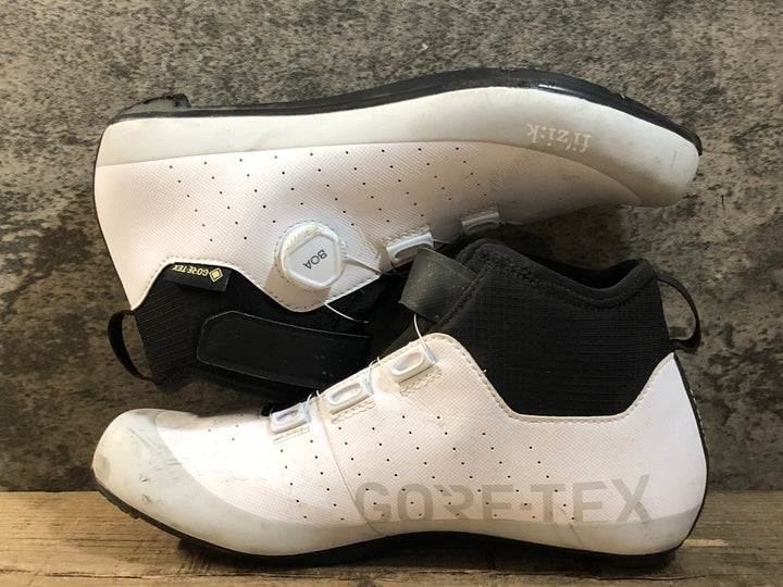KA966 フィジーク fizik TEMPO ARTICA GTX ビンディングシューズ EU43 白 GORE TEX 3穴