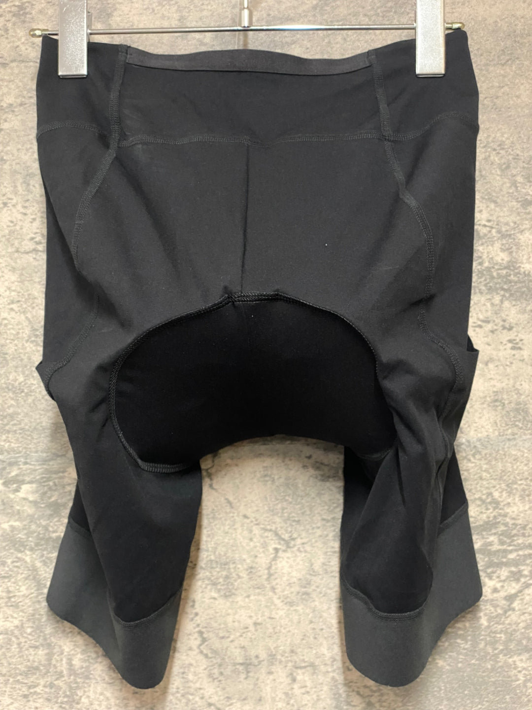 KM147 ラファ Rapha WOMEN'S SHORT CARGO SHORTS ビブショーツ 黒 M ※穴あき