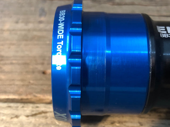 JV300 エンデューロ Enduro XD-15 BB ボトムブラケット BB/30/PF30 ブルー