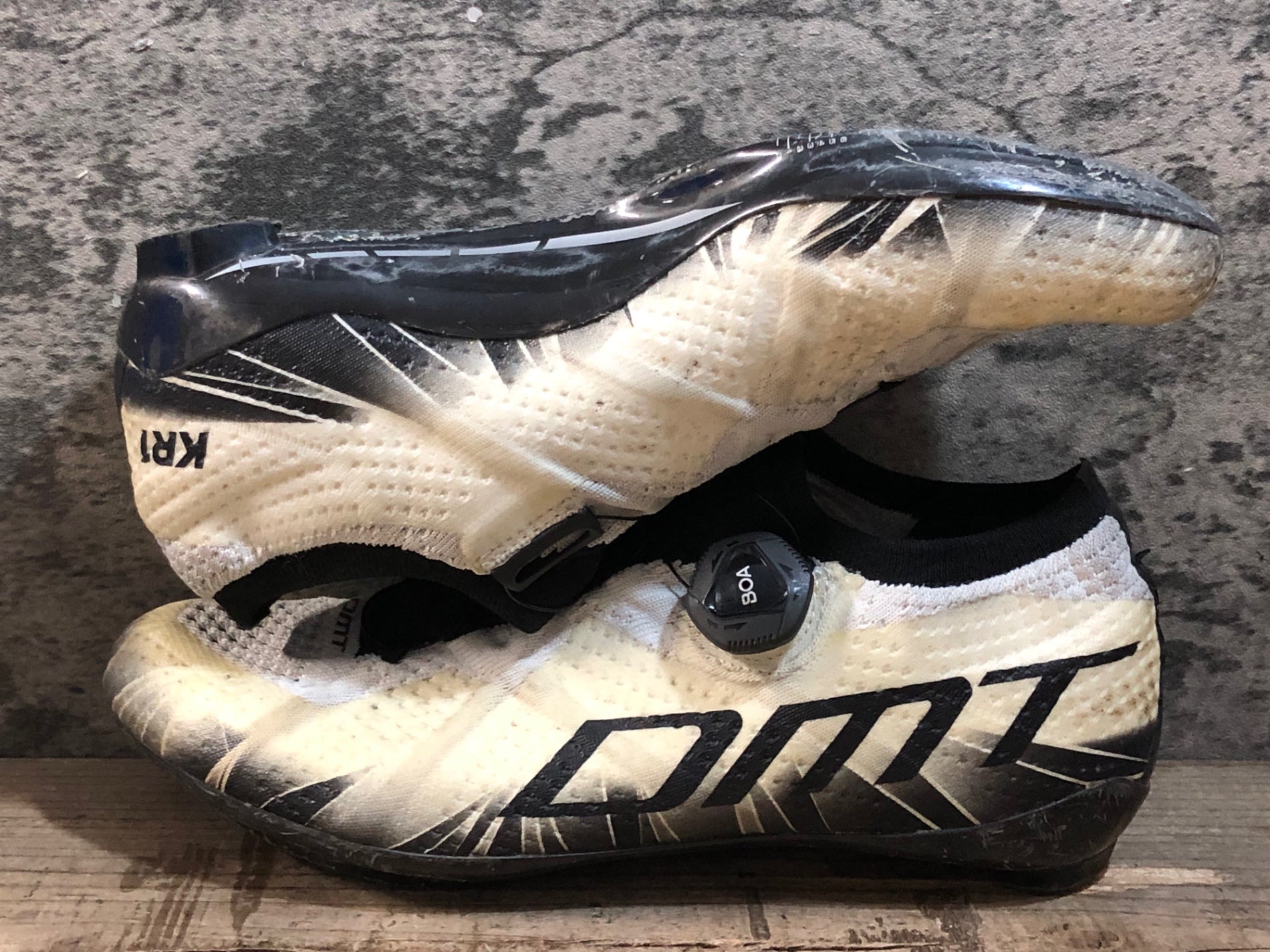 JT205 DMT KR1 ビンディングシューズ 白 黒 BOA 3穴 EU40 – BICI AMORE