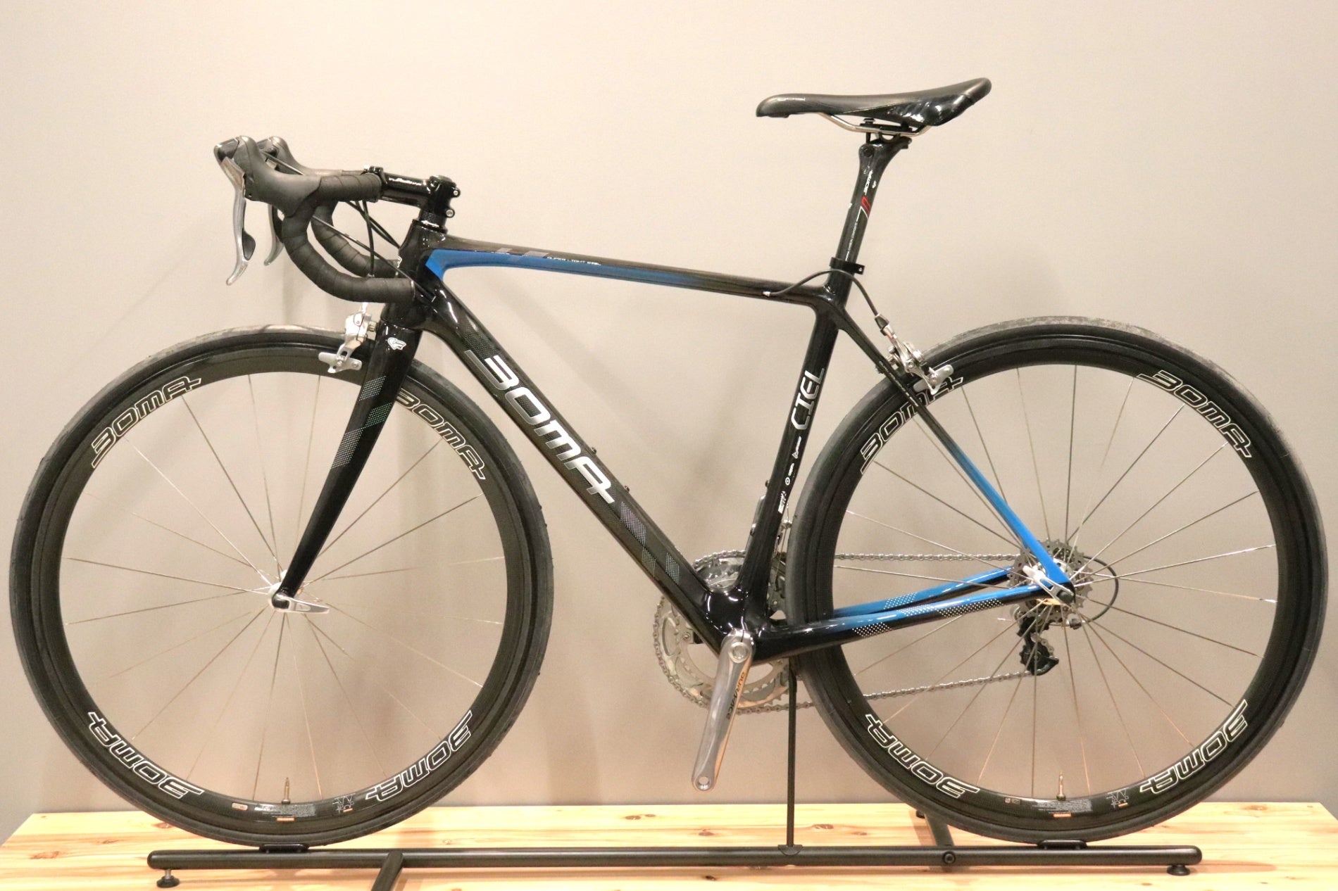 ３７万円の日本ブランド ボーマBOMA カーボンロードバイク BOMA ブランド紹介｜ニュース＆トピックス｜岡山県・香川県下最大級の