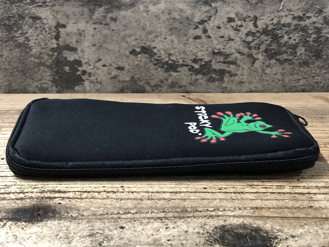 JX533 スティッキーポッド Sticky Pod サイクルポーチ 黒