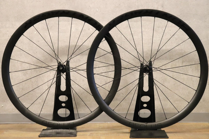 ボントレガー BONTRAGER アイオロス AEOLUS PRO 37 カーボン チューブレスレディ シマノ 12/11S ホイールセット 21C 【さいたま浦和店】