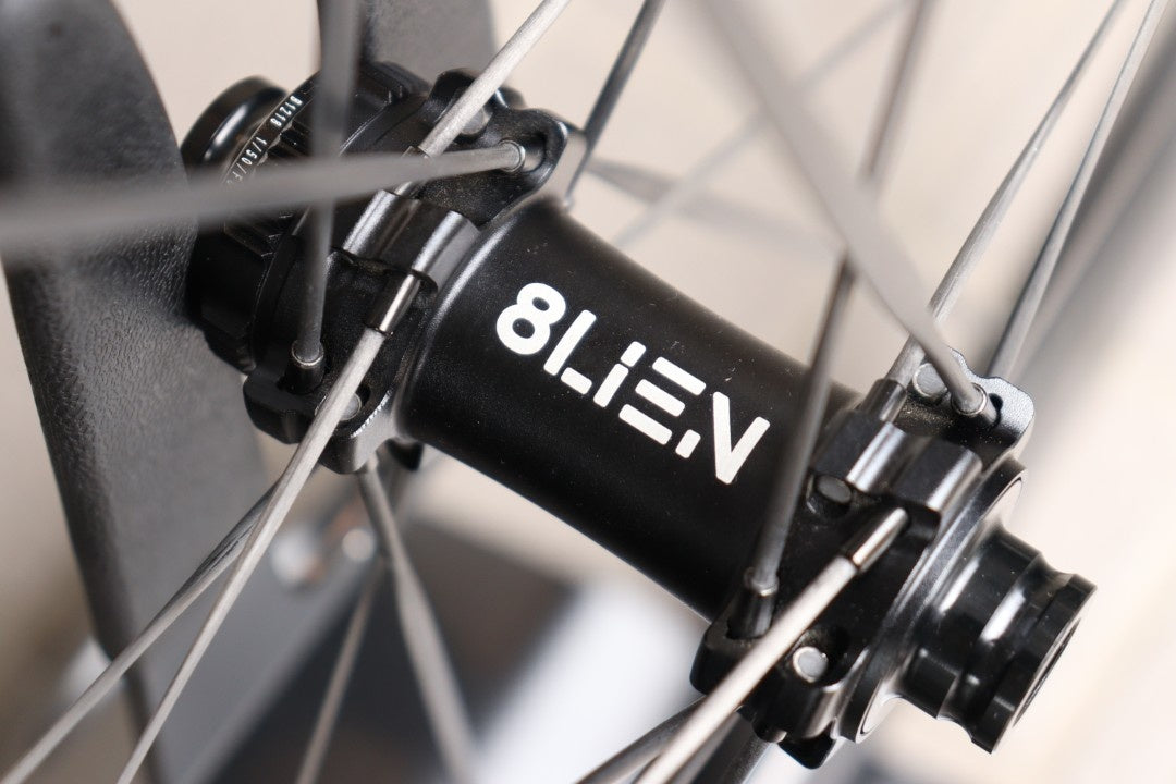 エイリアン 8LIEN L5 DISC WHEELS カーボン クリンチャー チューブレスレディ ホイールセット スラム XDR 11S/12S 【横浜店】