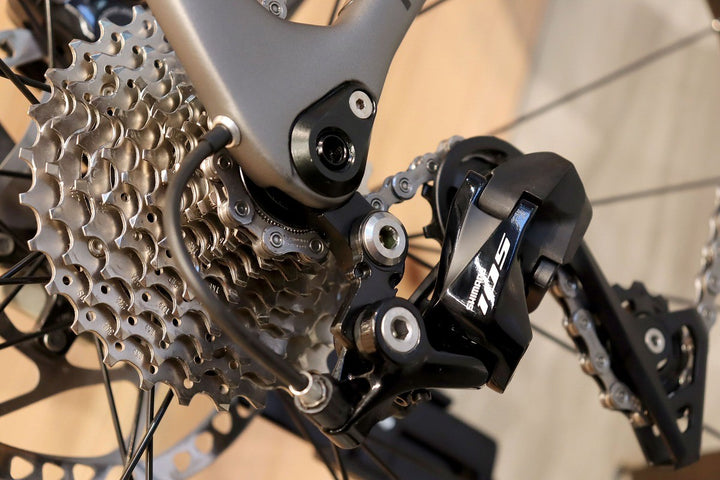 ピナレロ PINARELLO パリ ディスク PARIS DISK 2023 515サイズ シマノ 105 R7020 11S カーボン ロードバイク 【千葉店】