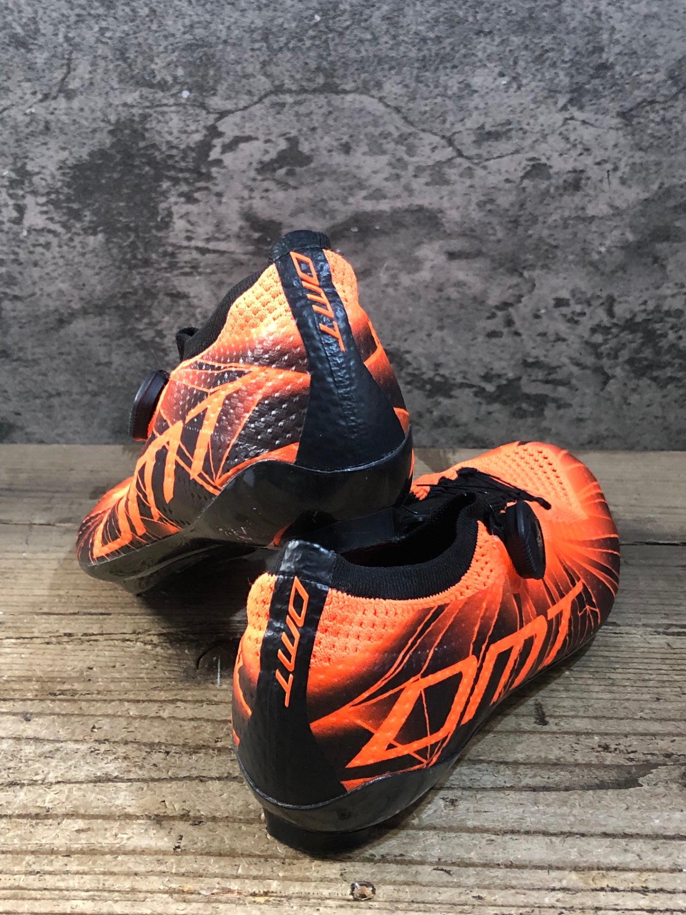 KB754 DMT KR1 ビンディングシューズ 3穴 BOA 黒 オレンジ EU42 – BICI