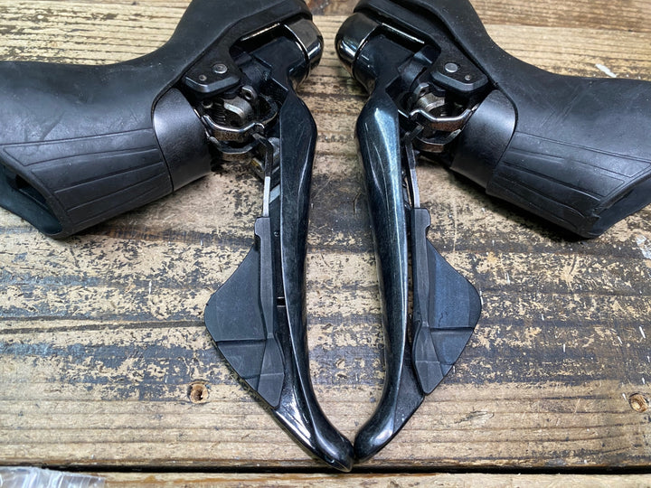 JJ092 シマノ SHIMANO アルテグラ ULTEGRA ST-R8020 STIレバー 2x11S ※クランプ欠品,レバー削れ,ブラケット破れ劣化,クラックのためジャンク