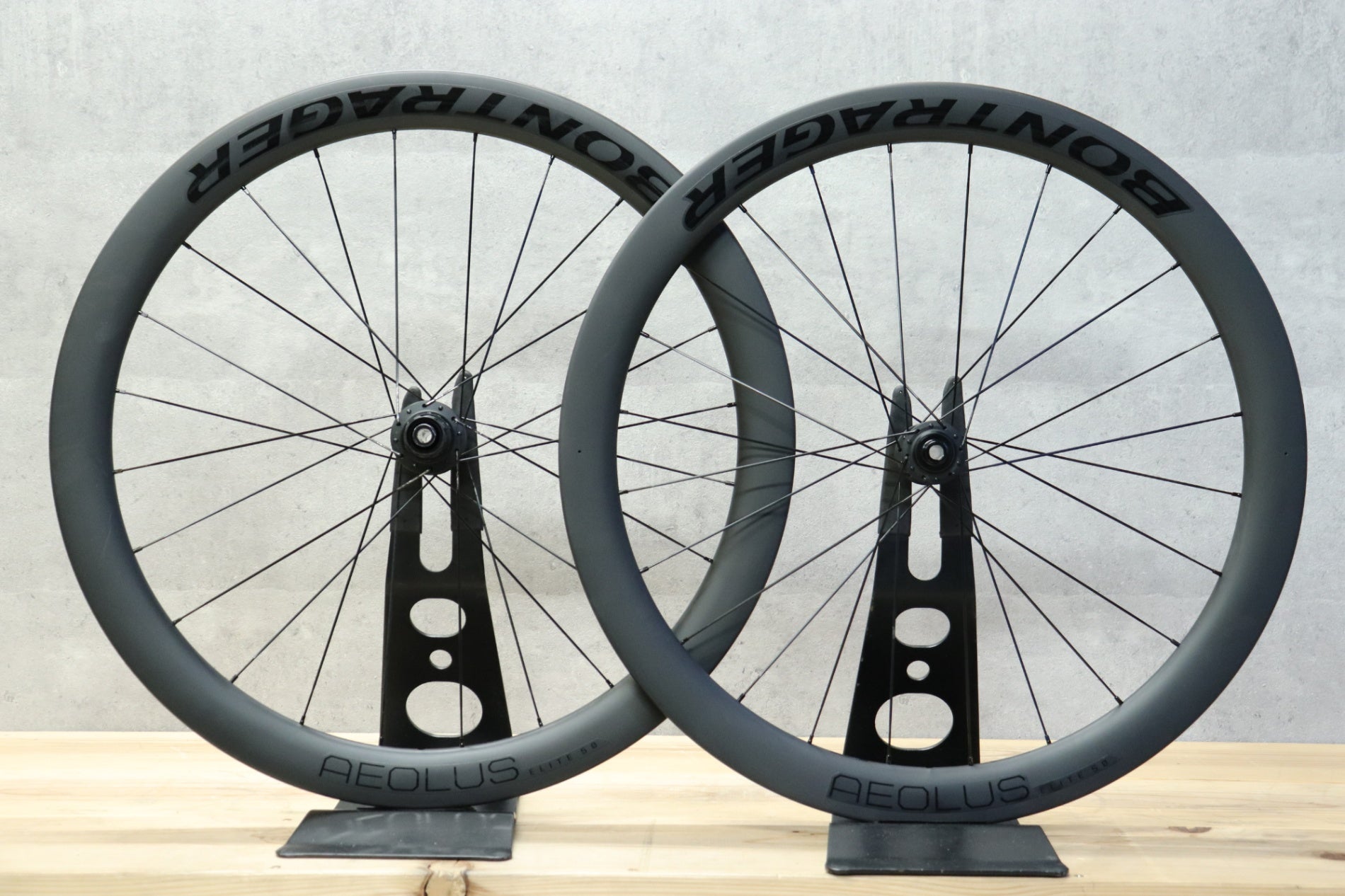 ボントレガー BONTRAGER アイオロス エリート AEOLUS ELITE 50 DISC