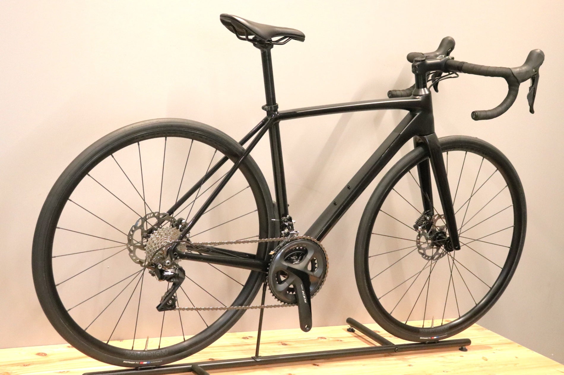 トレック TREK エモンダ EMONDA ALR5 2023モデル 52サイズ シマノ 105