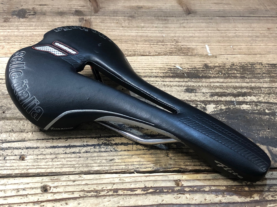 KC787 セライタリア Selle Italia フライト フロー FLITE FLOW Titanium サドル チタンレール 黒