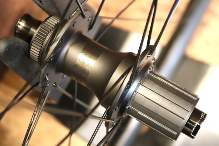 ボントレガー BONTRAGER パラダイム コンプ PARADIGM COMP TLR アルミ チューブレスレディ ホイールセット シマノ11S/12S 21C 【東京南麻布店】