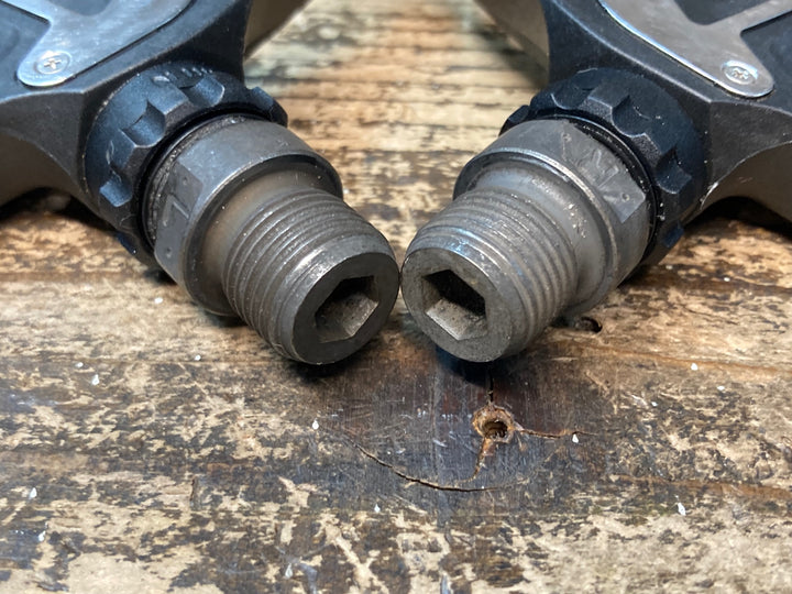 IR009 シマノ SHIMANO PD-R550 ビンディングペダル SPD-SL