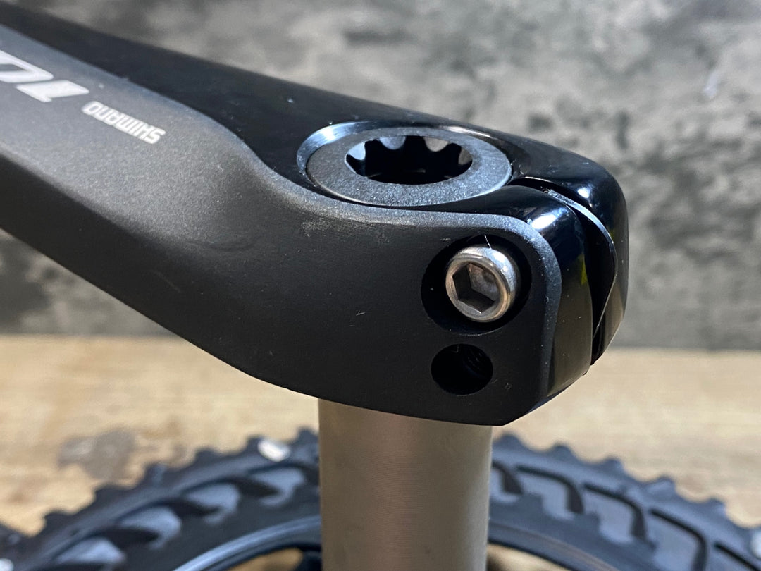 JM043 シマノ SHIMANO 105 FC-R7000 クランクセット 165mm 52/36T