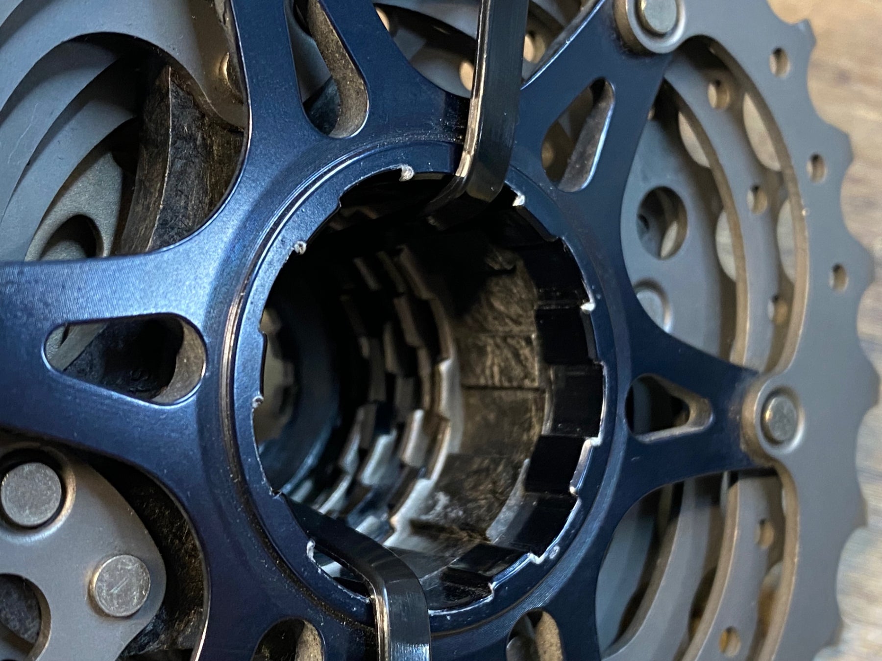 IZ365 シマノ SHIMANO デュラエース DURA-ACE CS-R9100 スプロケット