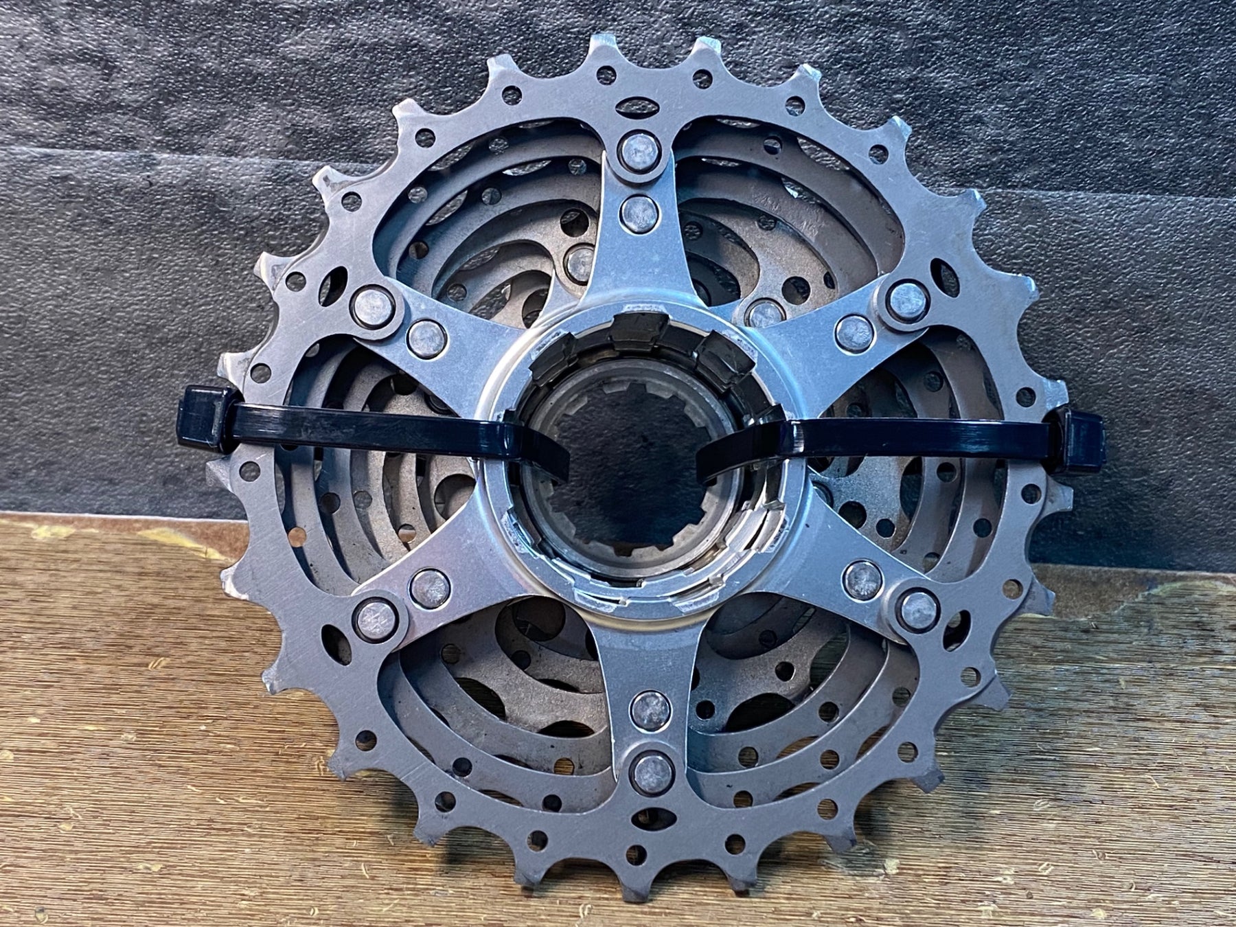 JJ517 シマノ SHIMANO デュラエース DURA-ACE CS-7700 スプロケット 12