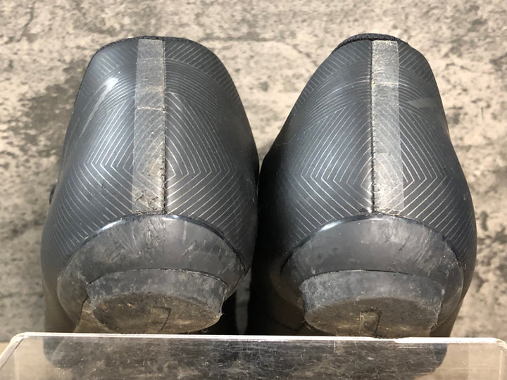 JT593 シマノ SHIMANO RC7 SH-RC701 ビンディングシューズ EU45 黒 3穴
