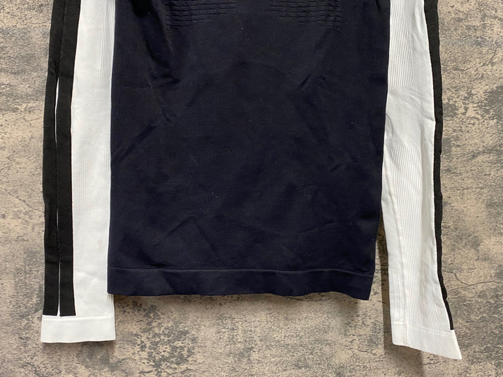 KH641 アソス ASSOS SKINFOIL WINTER 4.4 長袖 ベースレイヤー 黒 白 SIZE 2