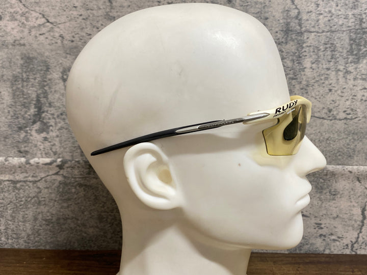 KI588 ルディプロジェクト RUDY PROJECT RYDON サングラス アイウェア 白 塗装浮き 黄ばみ