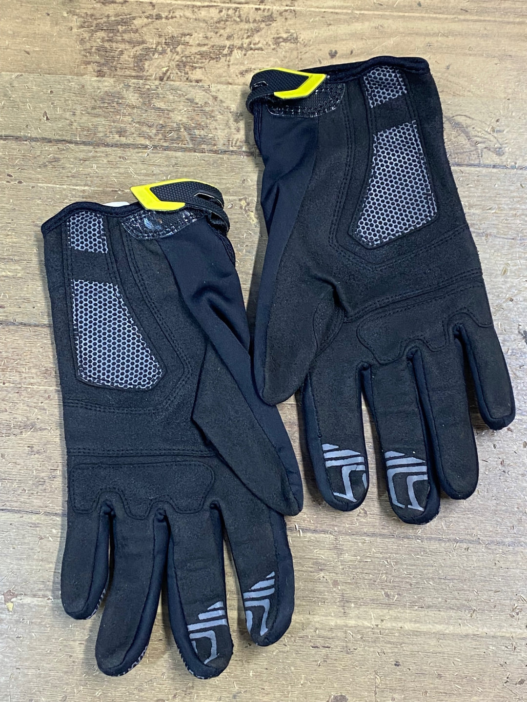 KC600 シマノ SHIMANO 長指グローブ 黒 S WIND STOPPER スレあり