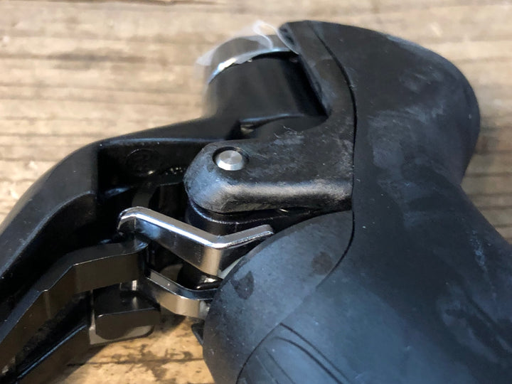 JR337 シマノ SHIMANO アルテグラ ULTEGRA ST-R8000-R STIレバー 11S 右