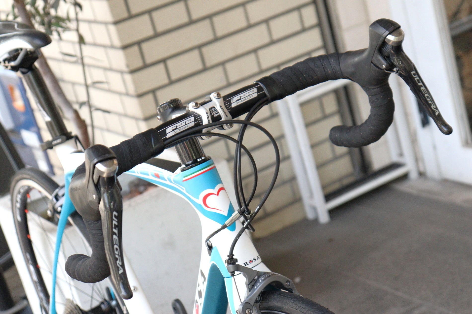 DE ROSA IDOL サイズ54.5 艶あり 高スペック アルテ&デュラ DE ROSA 