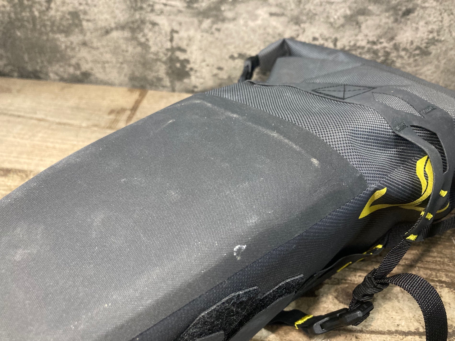 JX903 アピデュラ APIDURA サドルバッグ グレー – BICI AMORE ONLINE STORE