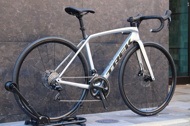 トレック TREK エモンダ EMONDA SL5 DISC 2021年モデル 52サイズ シマノ 105 R7020 11S 油圧DISC カーボン ロードバイク 【福岡店】