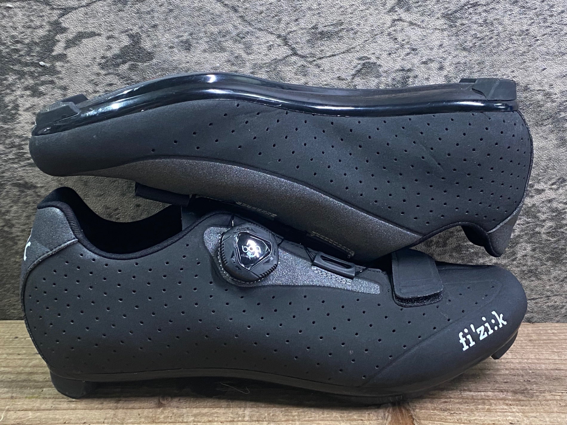 JL054 フィジーク Fizik R5 BOA MAN ビンディングシューズ SPD-SL 黒