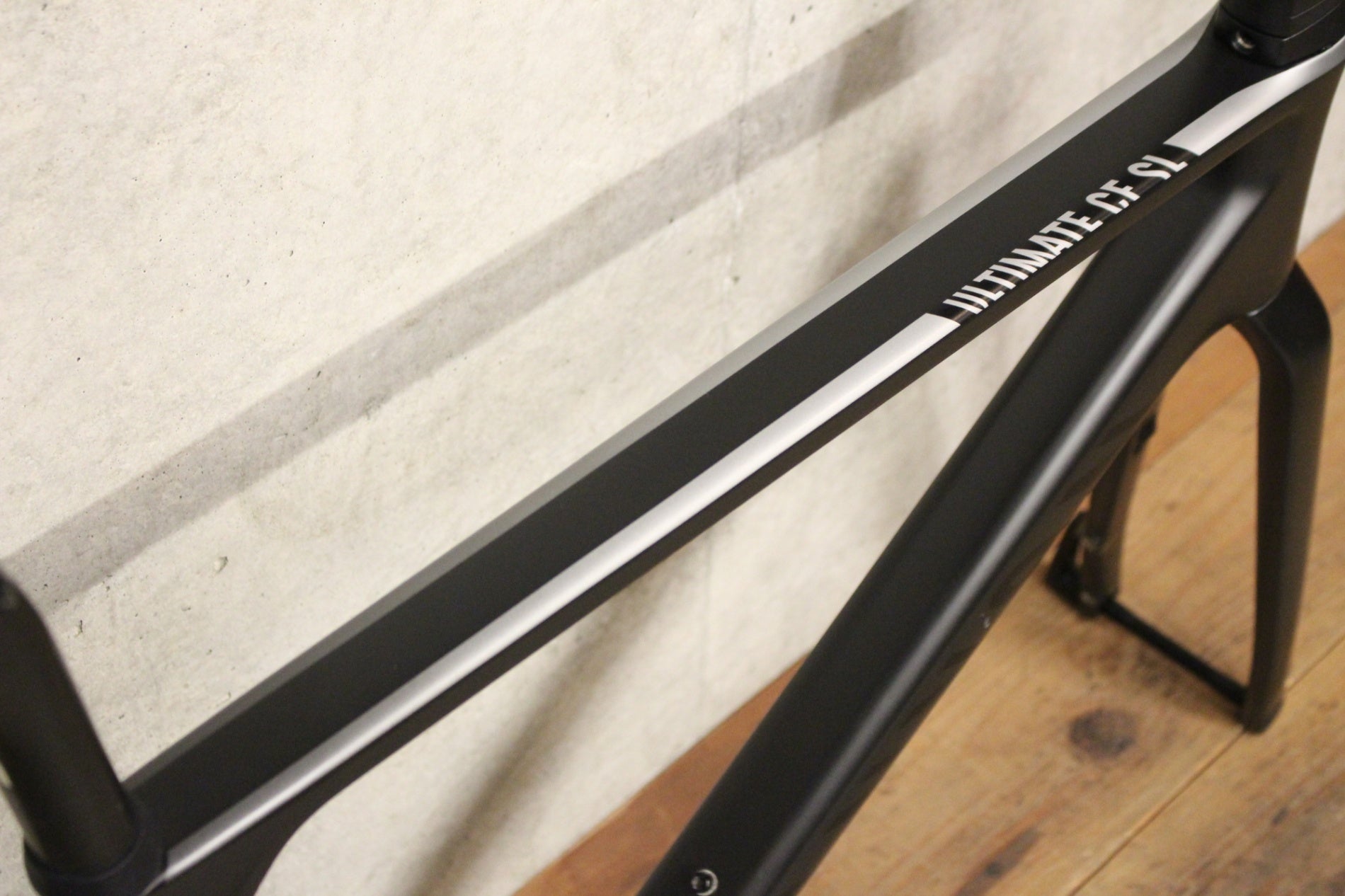 キャニオン CANYON アルティメット ULTIMATE CF SL DISC 2020年モデル