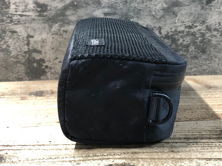 KD126 SAUCE CYCLE メッシュポケットバッグMESH POCKET BAR BAG V3 (ECOPAK / BLACK)