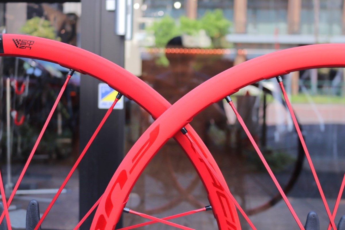 フルクラム FULCRUM レーシングゼロ RACING ZERO COMPETIZIONE